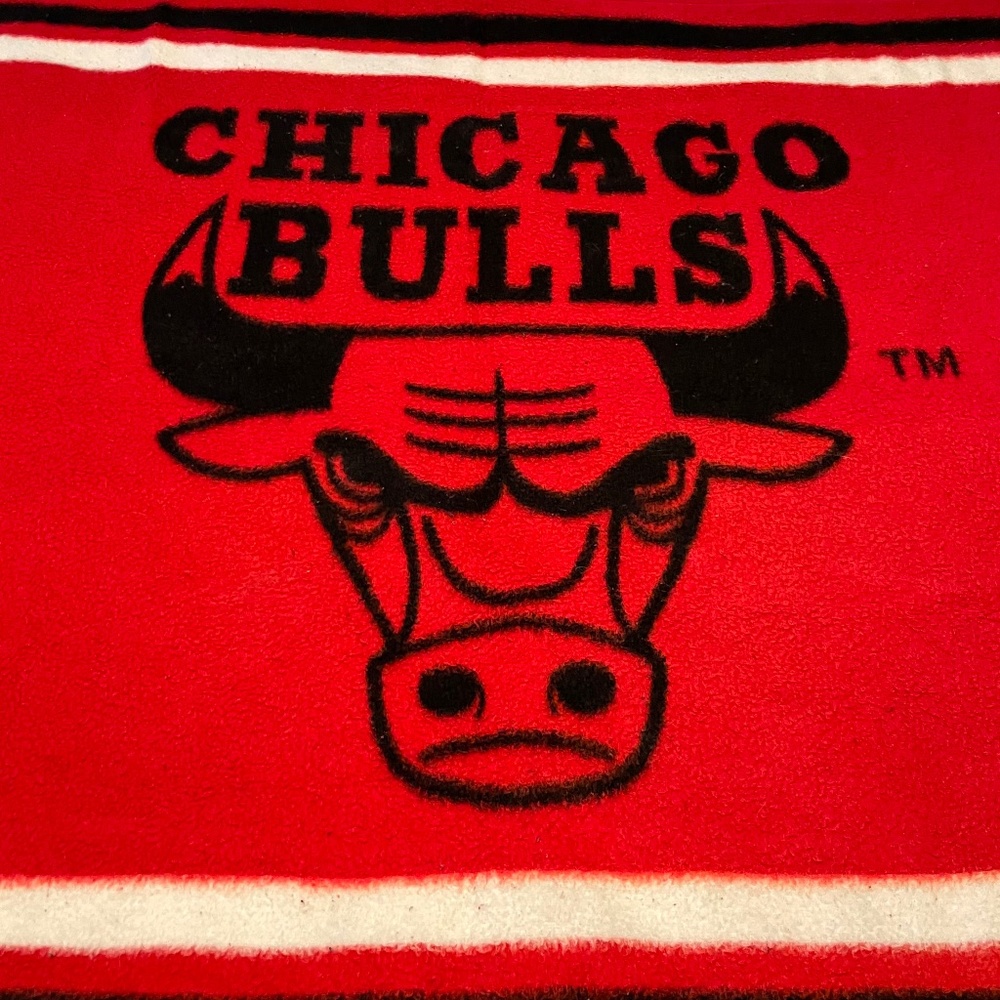 Vintage 90s Chicago Bulls Throw Reversible Fleece Blanket Biederlack NBA